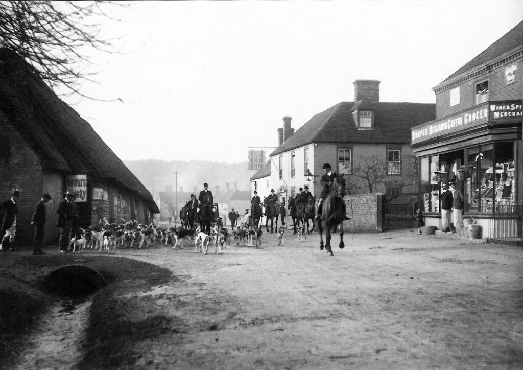 Upper West Street - Hambledon Hunt c1910